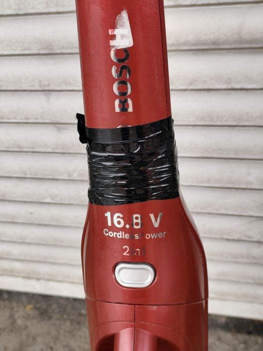 Пылесос Bosch оригинал в рабочем состоянии без зарядного устройства