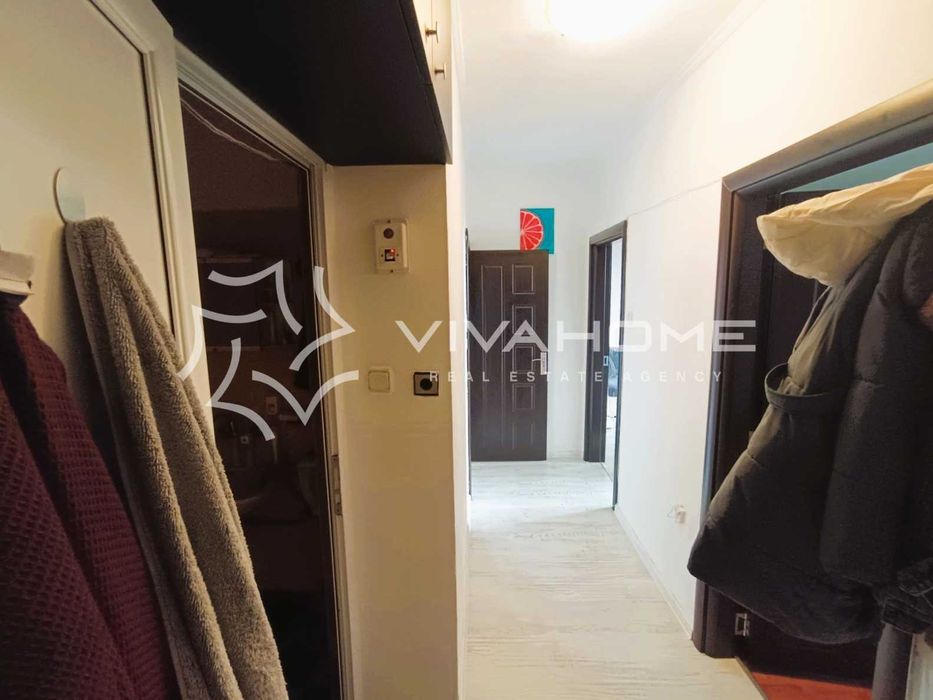 Продава се Тристаен апартамент в Варна, Възраждане 3 - 61 кв.м за 1086 €/кв.м - Снимка #4