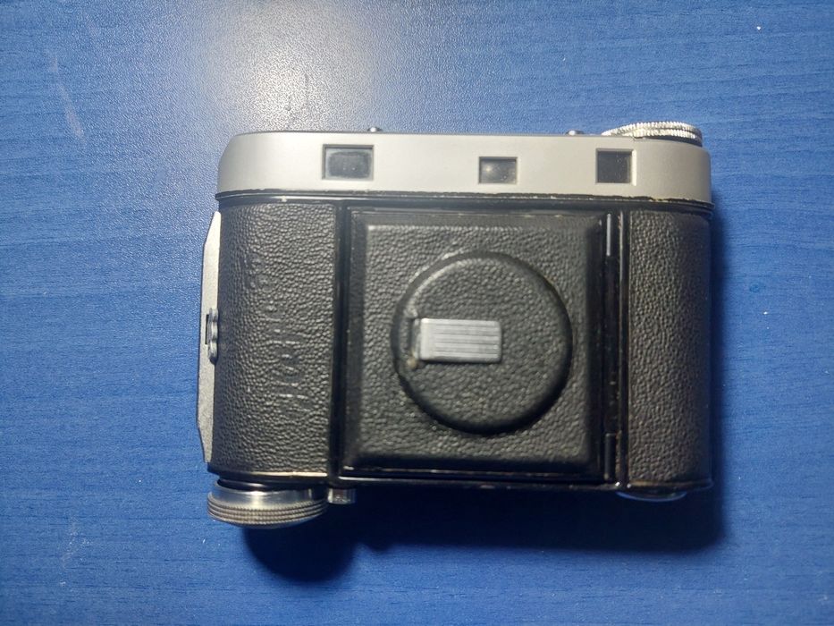 Aparat foto vechi pe film Hepo 35