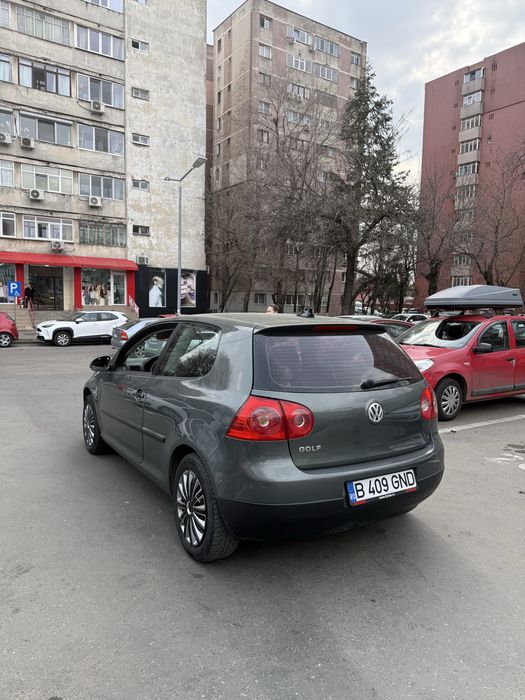 Vand Volkswagen Golf 5 2005