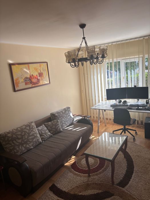 Apartament 3 camere, 9 Mai, Vest