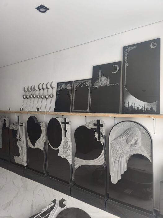 Памятники не дорого