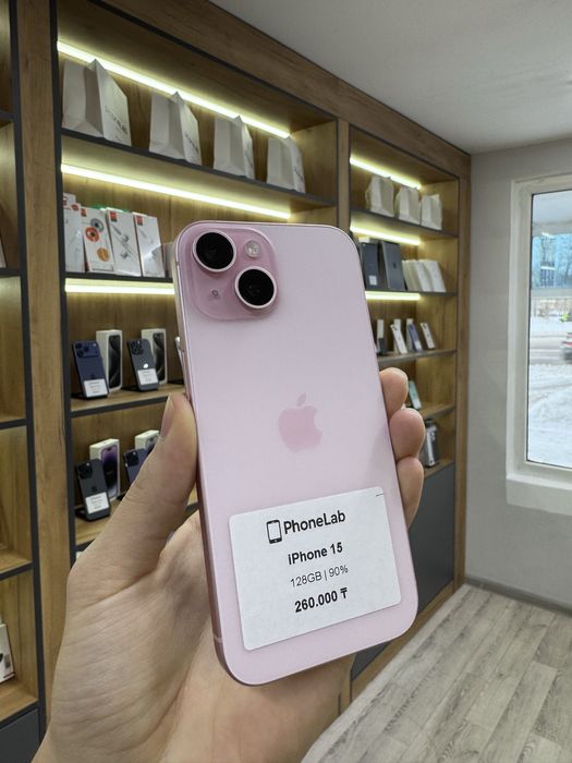 iPhone 15 128 GB / PhoneLab