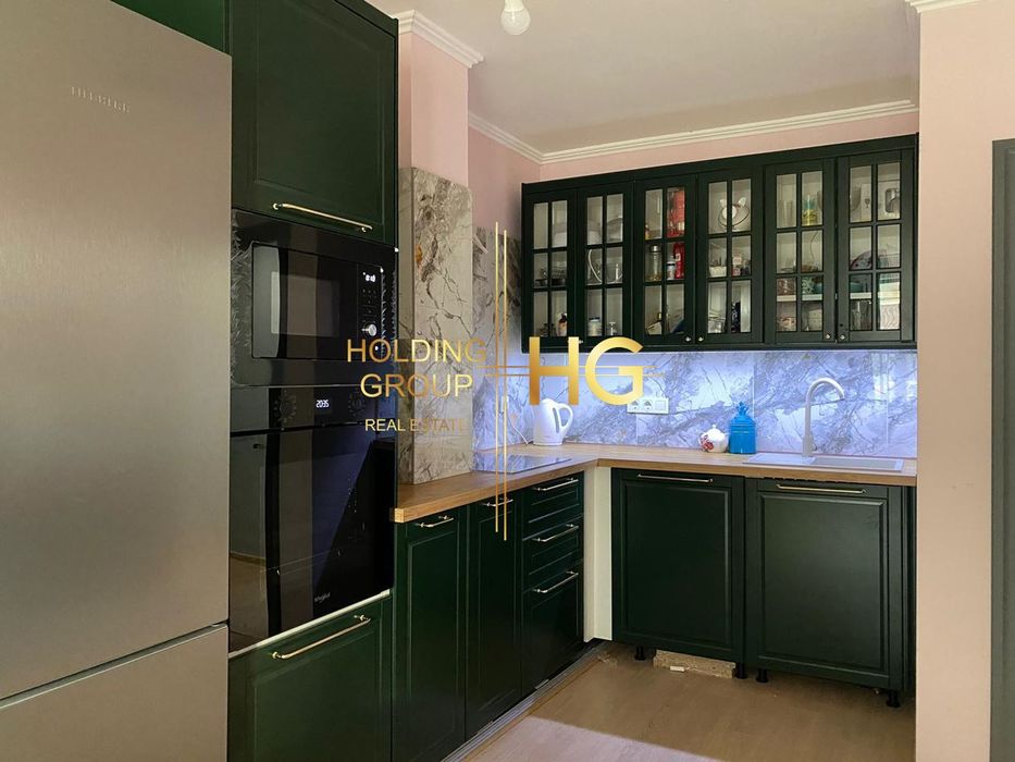 Продава се Тристаен апартамент в Варна, Център - 97 кв.м за 2578 €/кв.м - Снимка #3