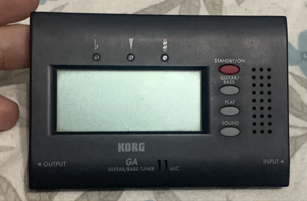 Тюнер гитарный Korg