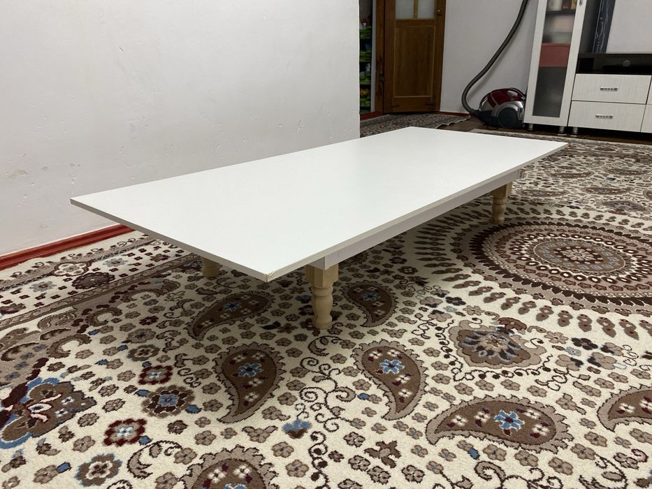 Стол сатылады новый аяк колы балгадай