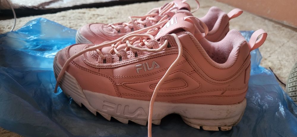 Градски Маратонки Fila 38 висока подметка.