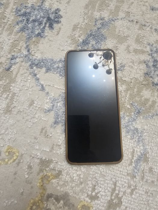 Телефон Nubia ZTE