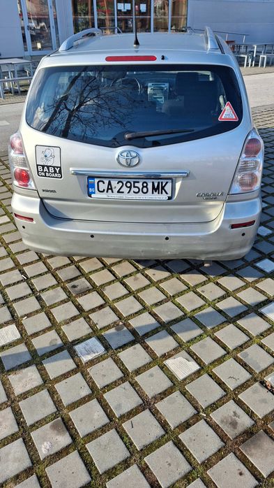 Toyota Corolla Verso 1.8 I бензин – 2007 г. – Ръчна скоростна кутия