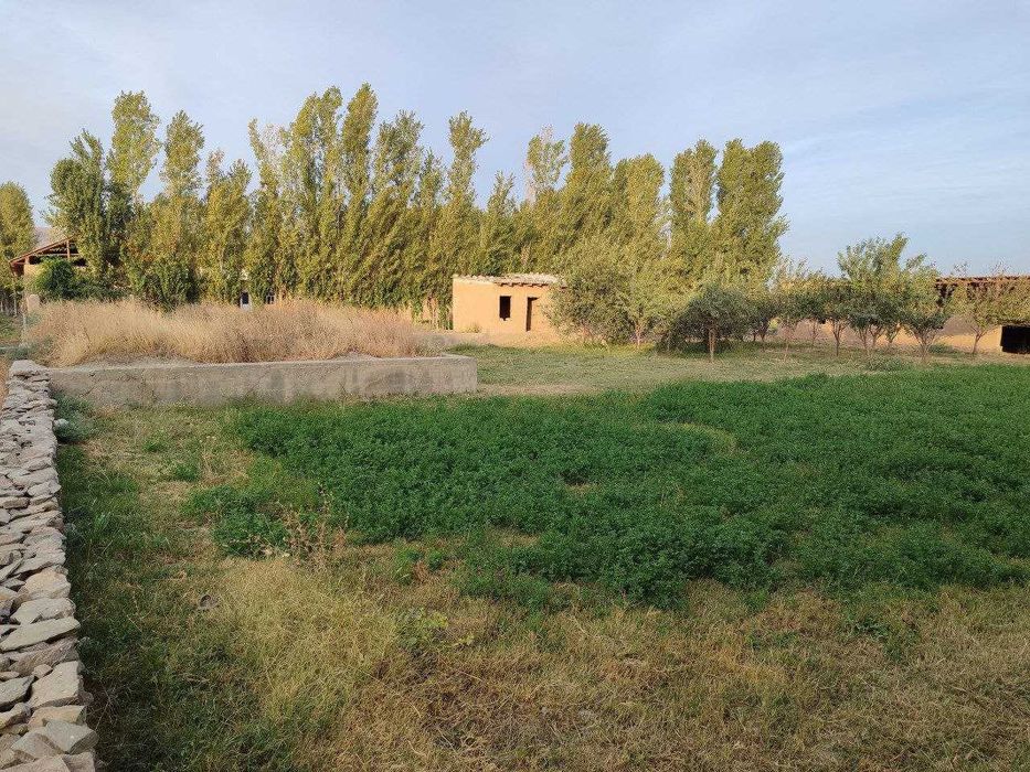 Yer uchaskasi sotiladi srochniy.