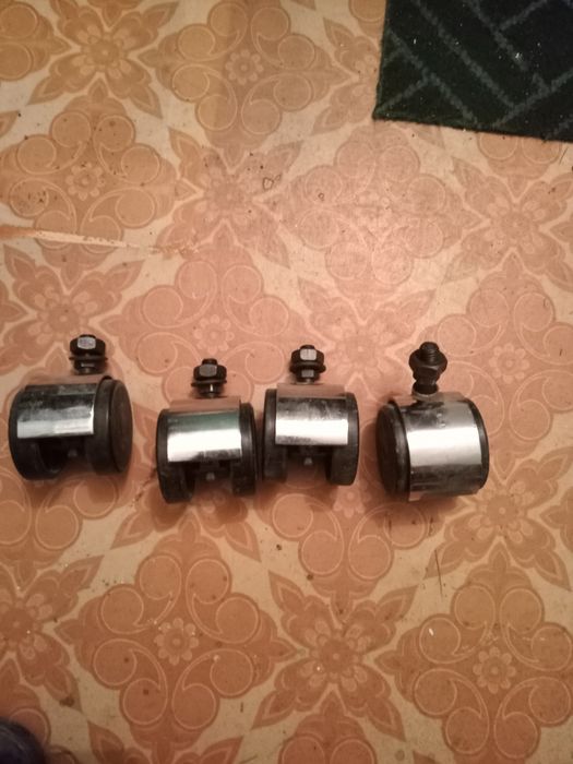 Ролик колесо для мебели