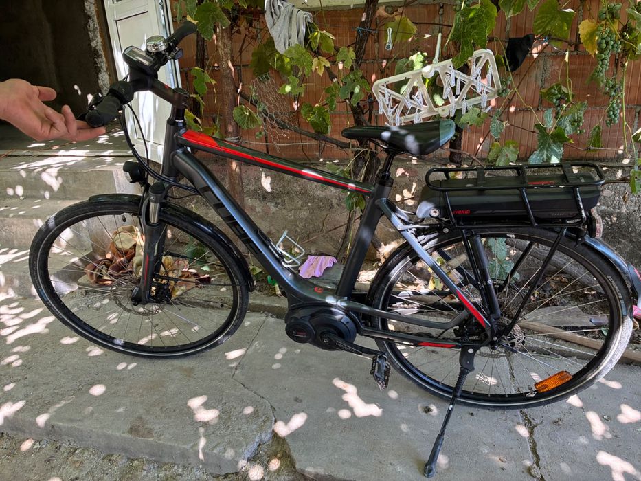 Bicicletă electrică de vânzare CUBE