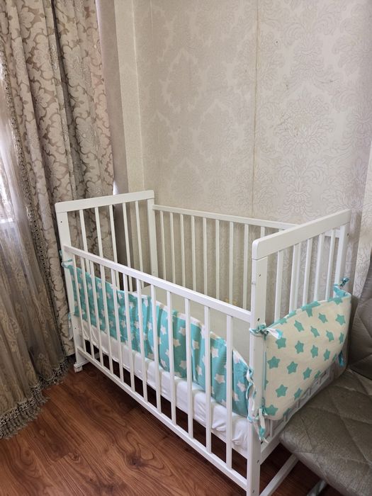 Детская кроватка