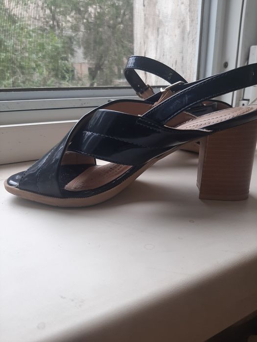 Летнии босоножки