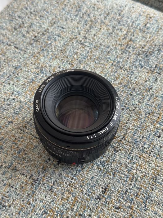 Обьектив Canon EF 50mm 1:1.4