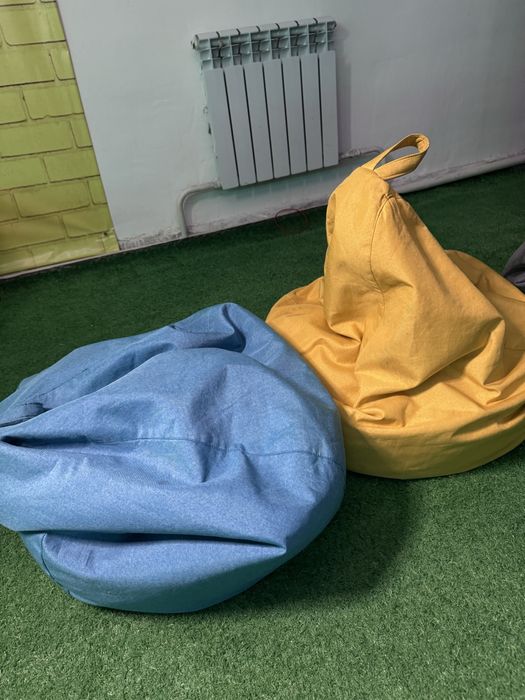 Мягкие кресла пуфики