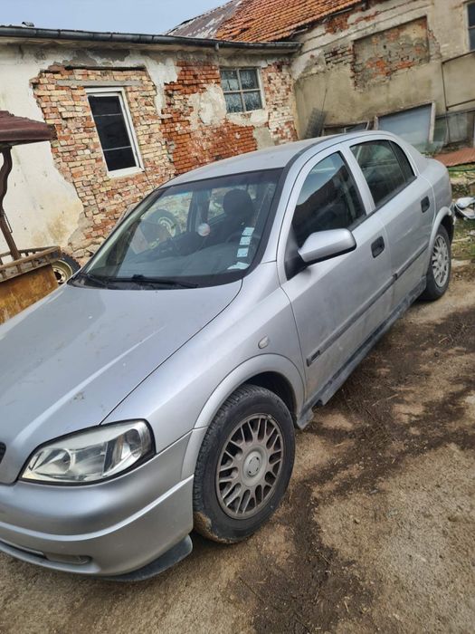 Opel Astra G 1.6i 101к.с. - НА ЧАСТИ