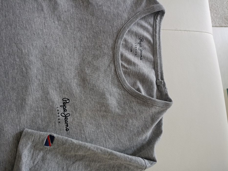 Vând tricou pepe jeans,produs de calitate superioara mărimea S.