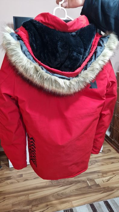 Geaca iarna îmblanita