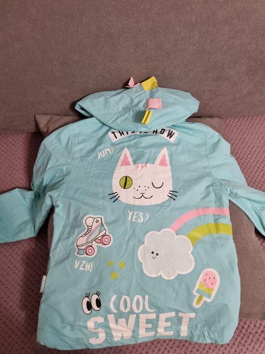 Куртка на девочку