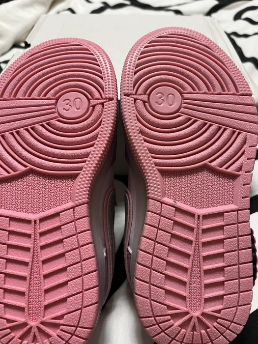 Детски маратонки светещи LABUBU