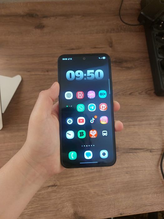 Самсунг А54, Samsung A54