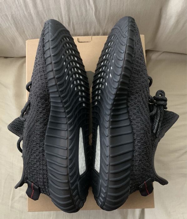 Обувки Adidas Yeezy Boost 350 V2 Black Reflective