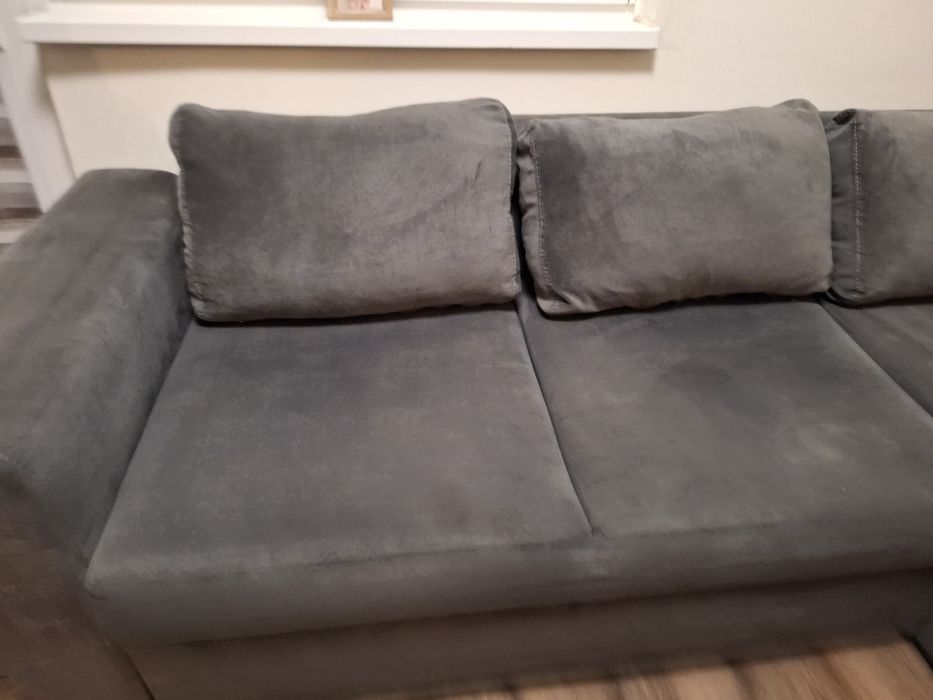 Разтегателен диван