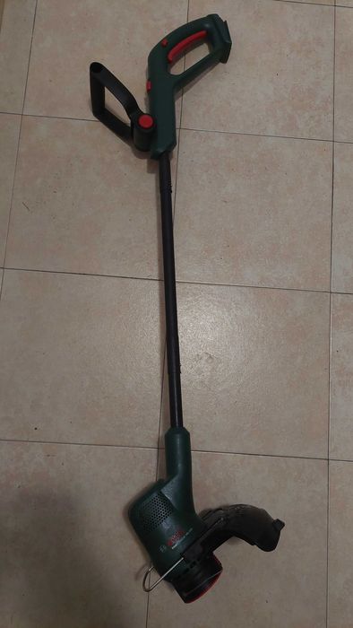 Акумулаторен тример BOSCH EasyGrassCut 18V-230 - Solo