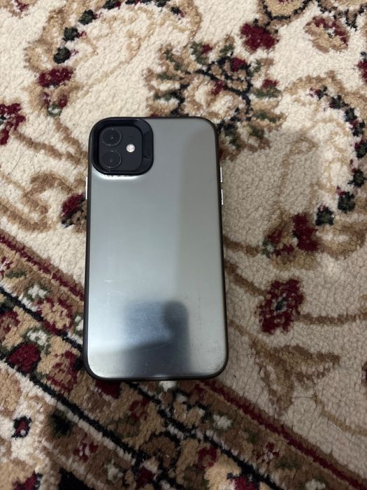 iPhone 11 с каробкой, 128гб Продам!