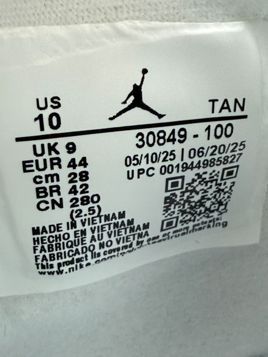 Nike Air Jordan 4 44 noi new