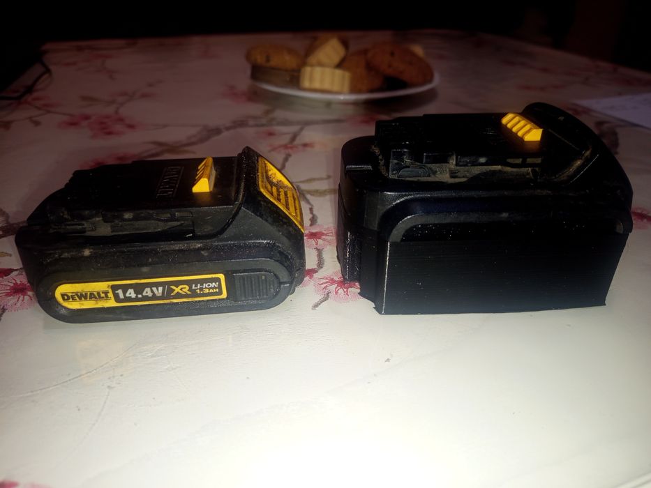 Увеличенный корпус батареи DeWalt 14.4V