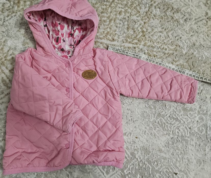 Продам демисезонные куртки для девочек