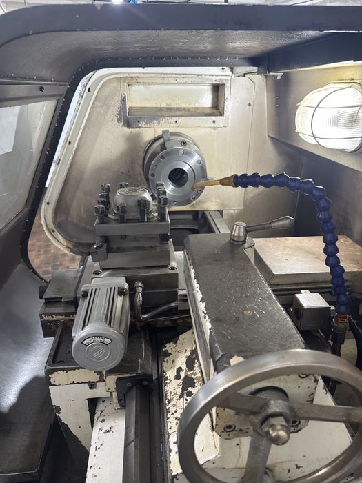 Станок токарный ЧПУ