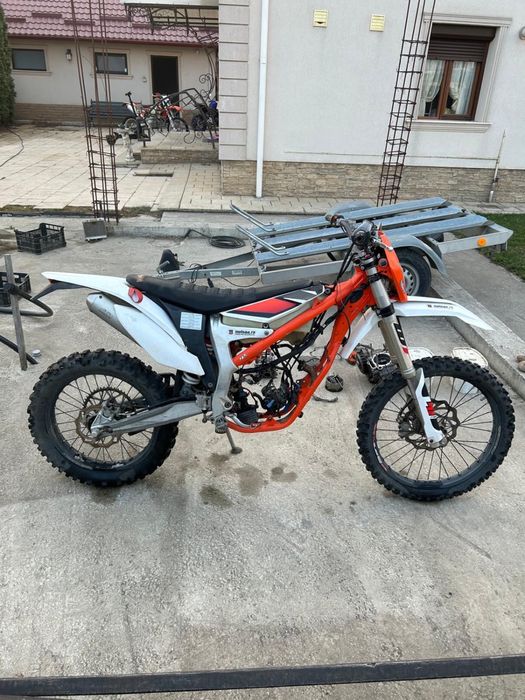 Ktm 250 Freeride pentru piese/schimb