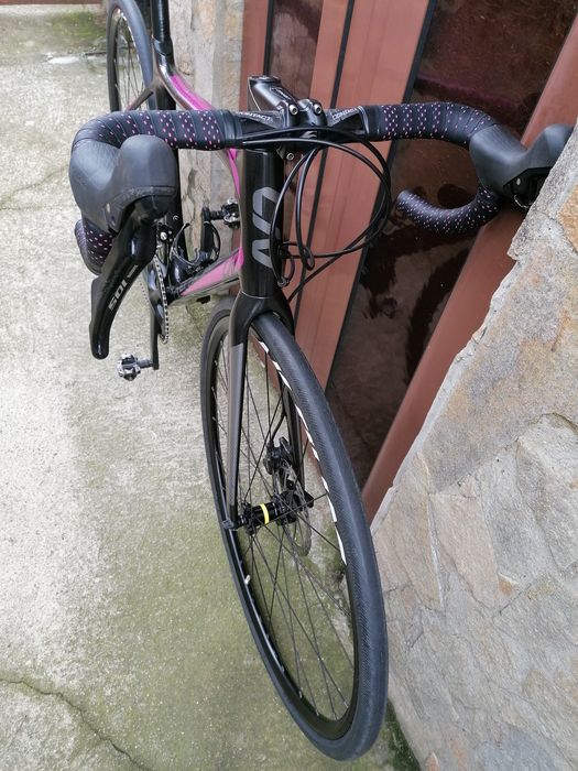 Шосеен GIANT - Liv  Carbon, 2*11 Shimano 105, хидравлични спирачки