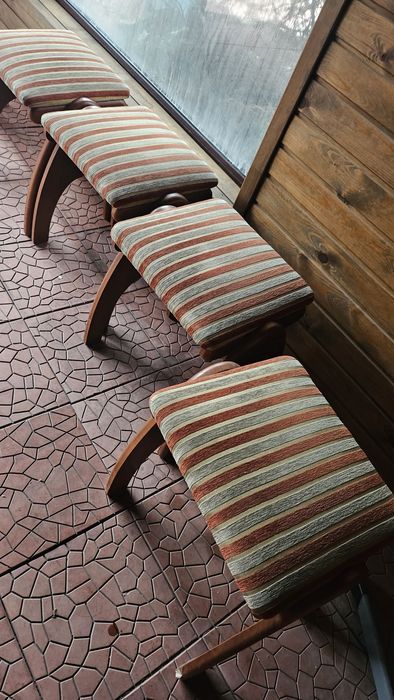 Табуретки с мягким верхом