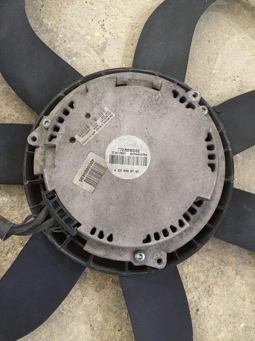 Продам Вентилятор от w221