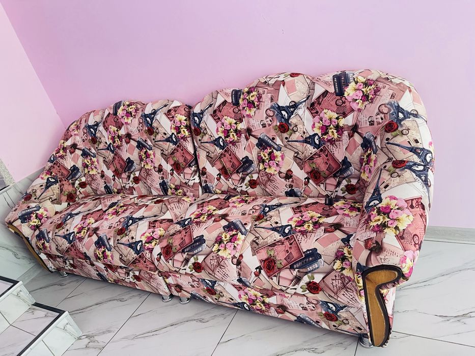 Диваны разные в офис