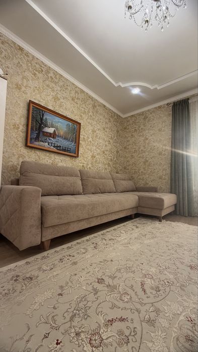 Продам диван в идеальном состояний