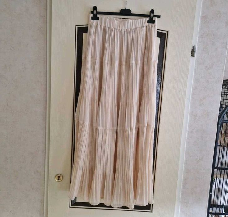 Fustă NOUĂ mărimea S