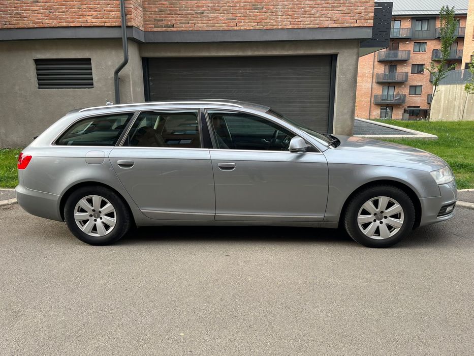 AUDI A6 Avant 0 — imagine 4