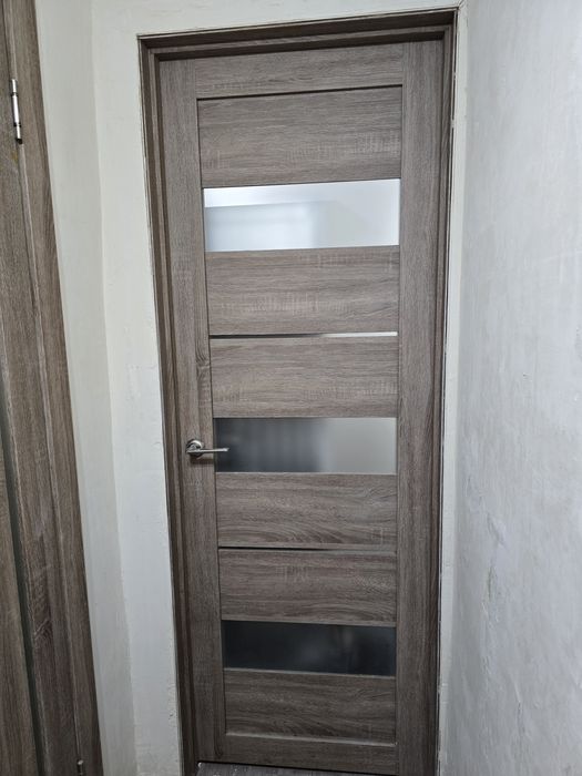 Продам дверь 70х200