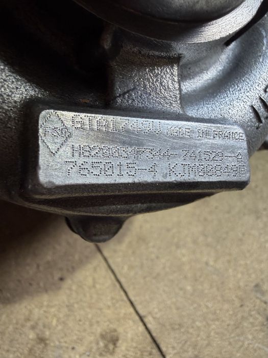 Turbo / Turbina Renault / Nissan 2.0 Diesel M9R : H8200638766 / H8200347344