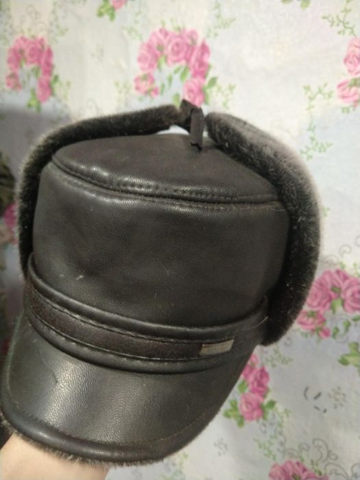 Продам новая шапка кожаная мужская