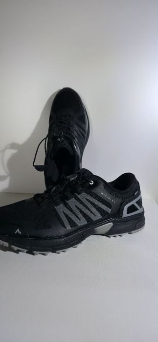 Adidasi pentru drumetie usoara(1-3ore) MCKinley