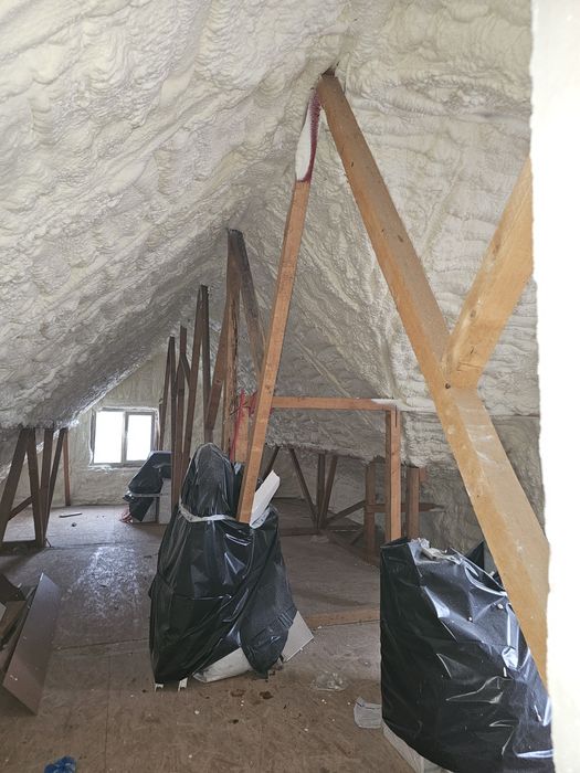 Izolatii spuma poliuretanica