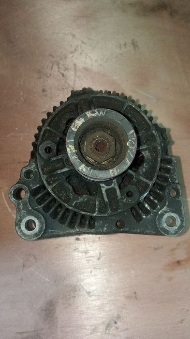 Генератор Гольф 3/ Golf 3 с фишкой 1.8 2.0