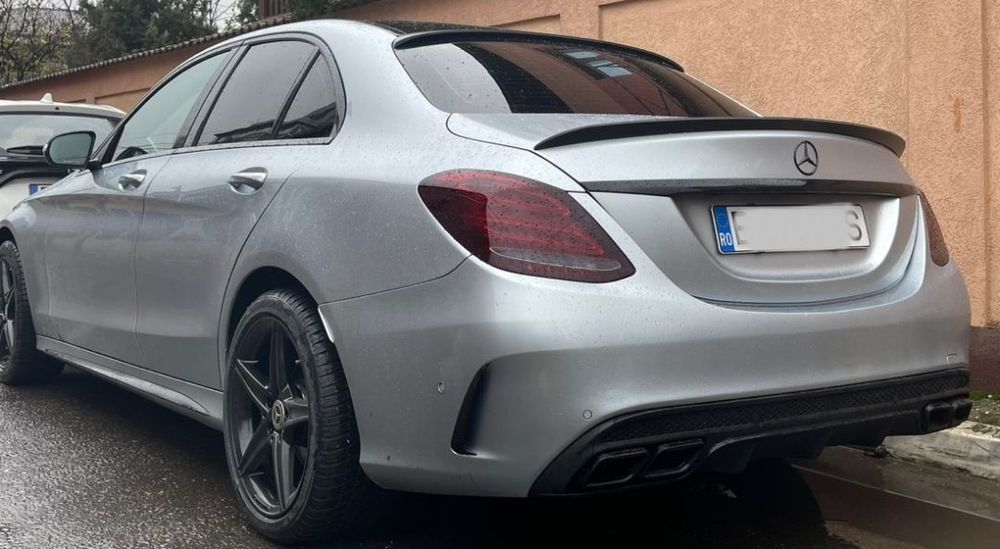 Eleron Luneta pentru Mercedes W205 Model c63 Amg C Klasse Plastic negru Abs  CALITATE PREMIUM ️️️️️