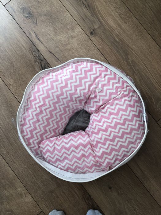 Подушка для кормления